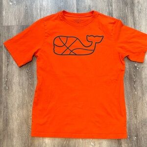 Vineyard vines youth Orange T-Shirt with Whale Basketballs Graphic M 12-14